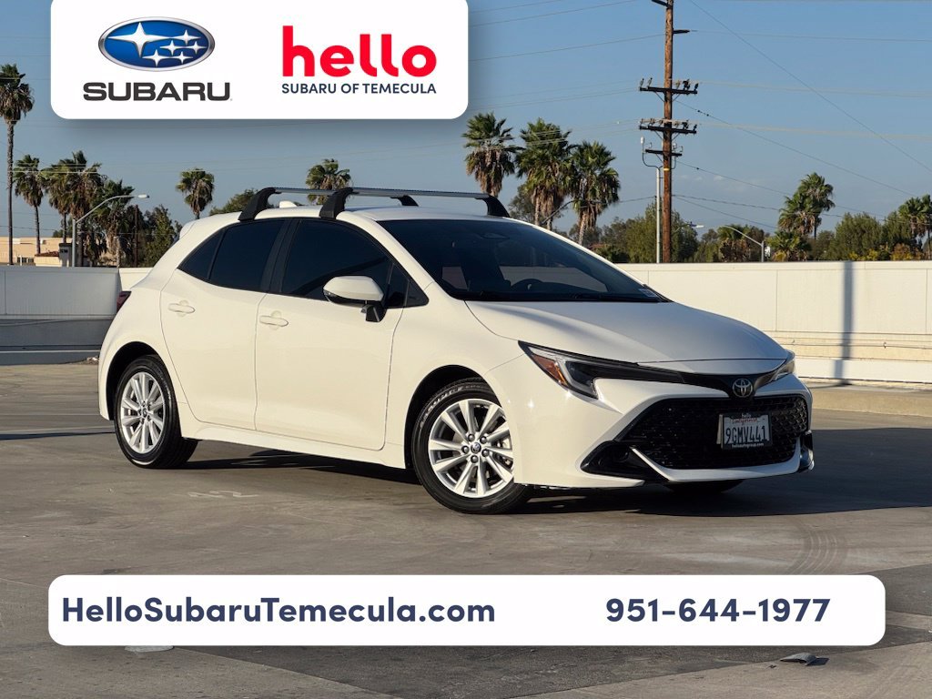 Used 2023 Ice Toyota SE image 1