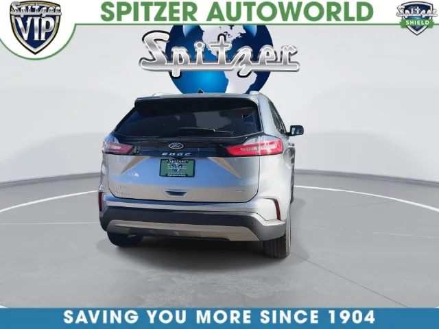 Used 2024 Silver Ford SEL image 13