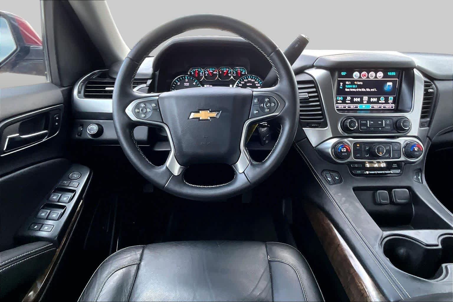 Pre-Owned 2016 Chevrolet Suburban LT