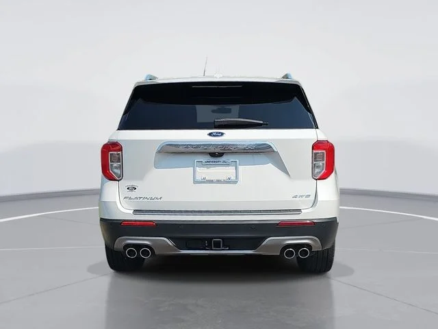 Used 2023 White Ford Platinum image 4