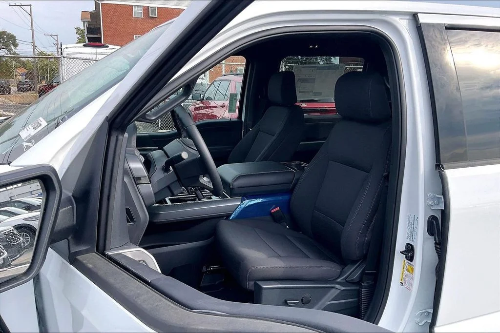 New 2026 White Ford XLT image 24