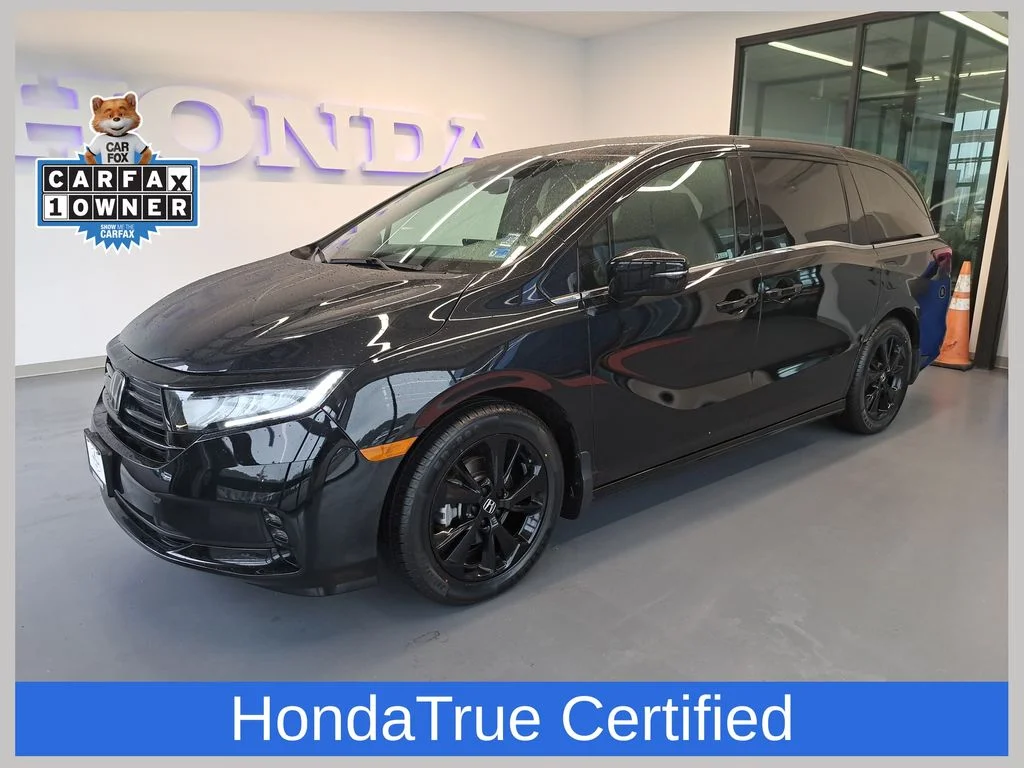 2024 Honda Odyssey SPORT's photo
