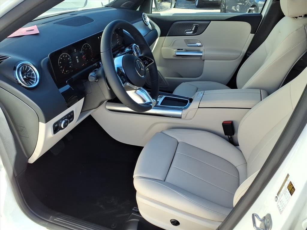 Used 2026 Polar White Mercedes-Benz GLA 250 image 10