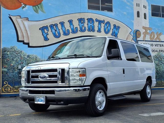 2014 Ford E-Series E-350 XLT Super Duty's photo