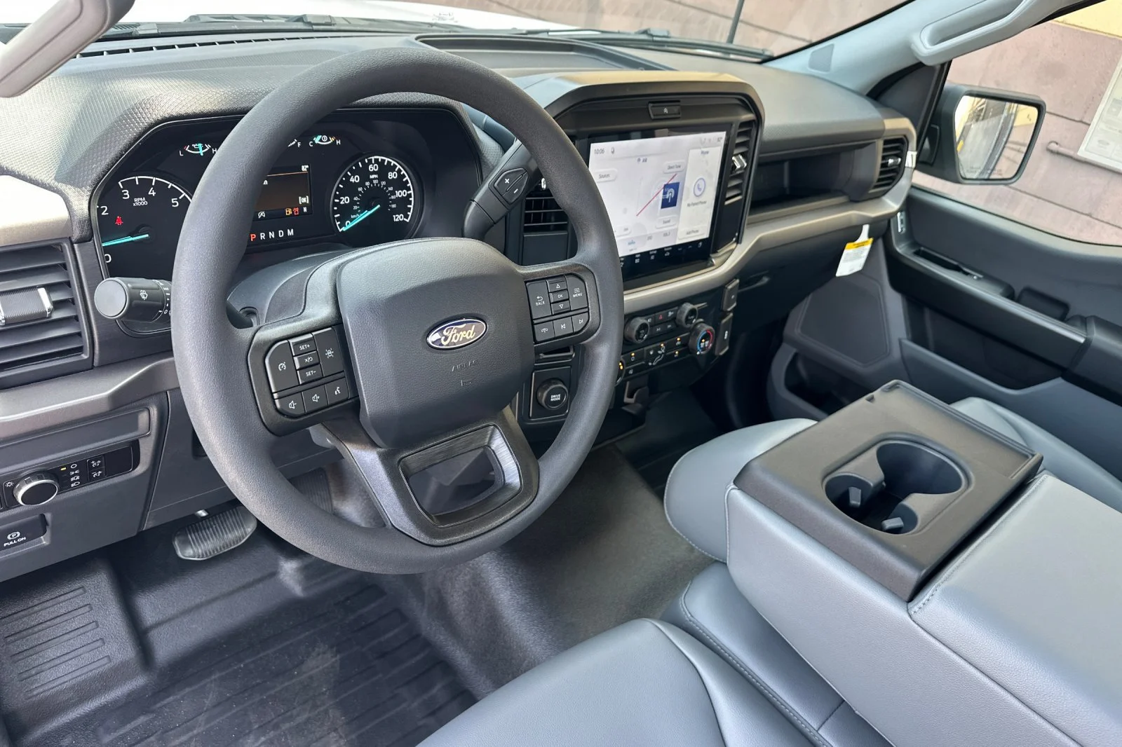 New 2026 Oxford White Ford XL image 11