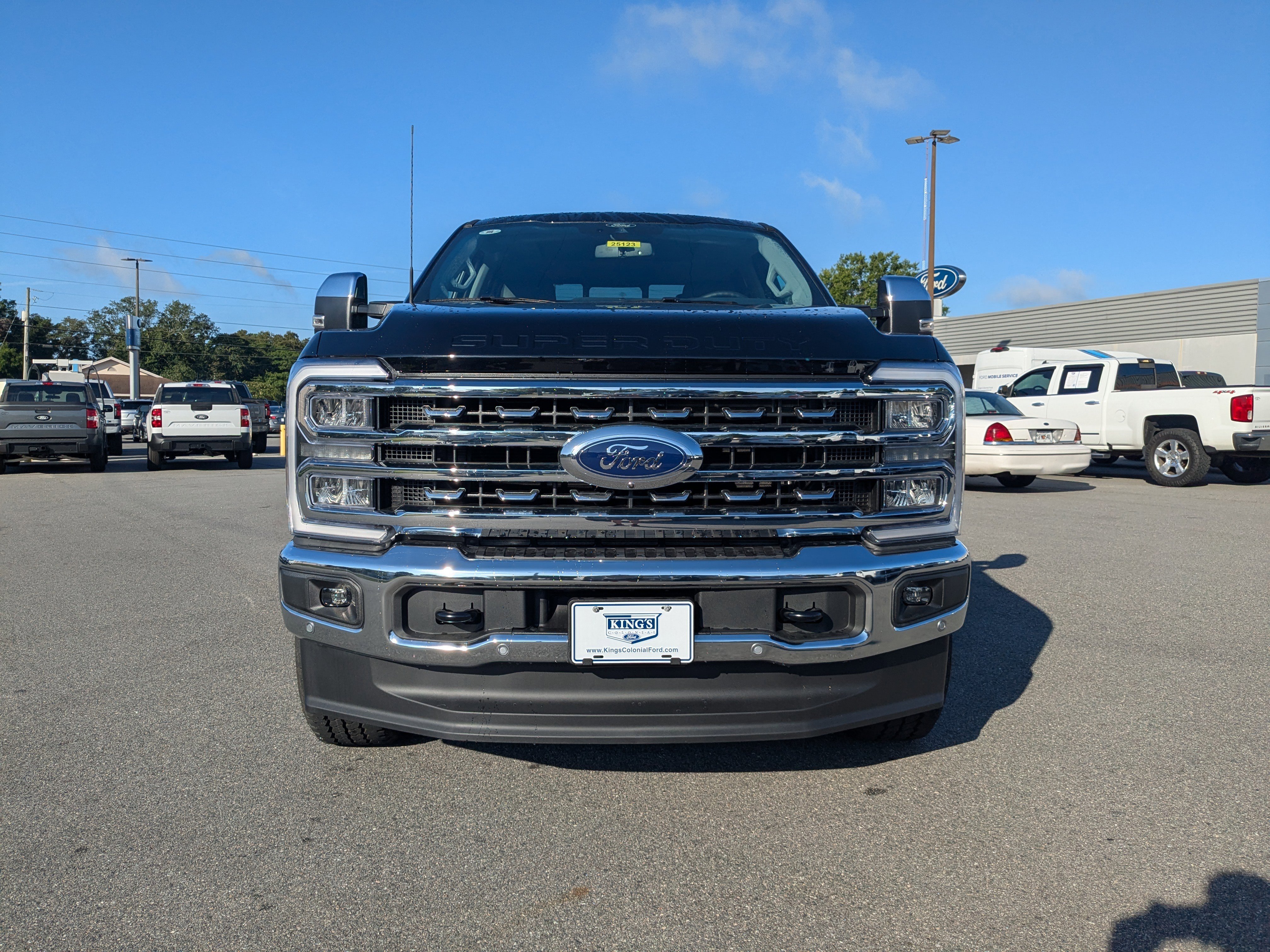 2025 Ford F-350 Super Duty Lariat - Photo 9