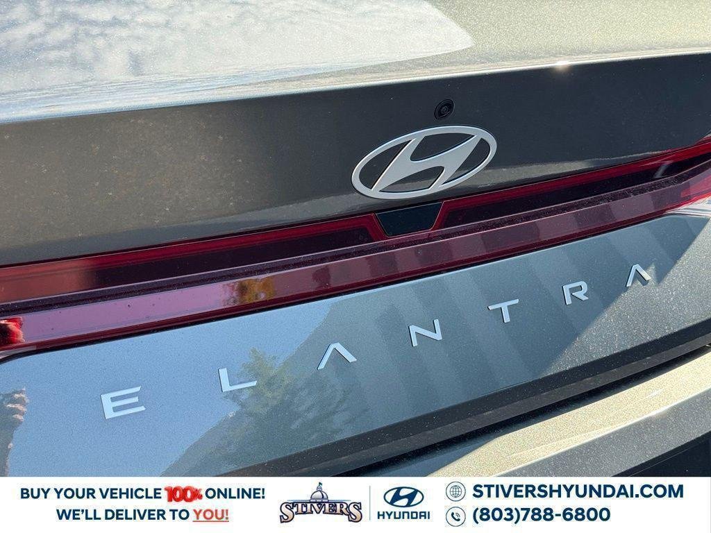 New 2026 Gray Hyundai SE image 15