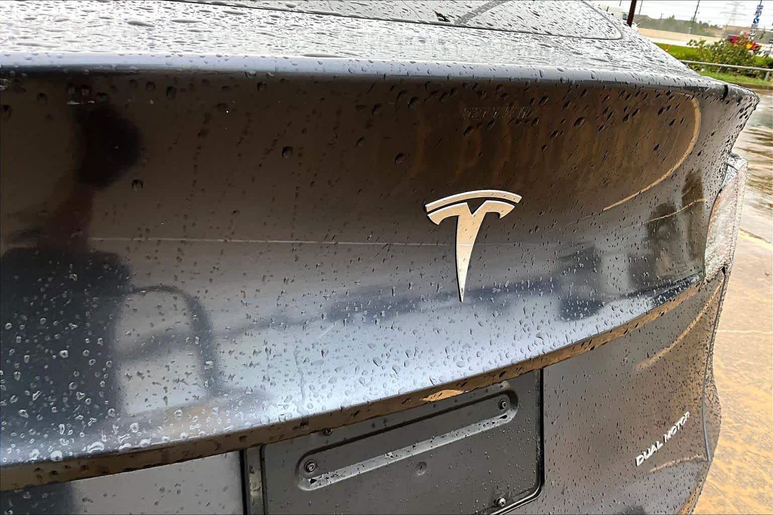 Used 2023 Midnight Silver Metallic Tesla Long Range image 28