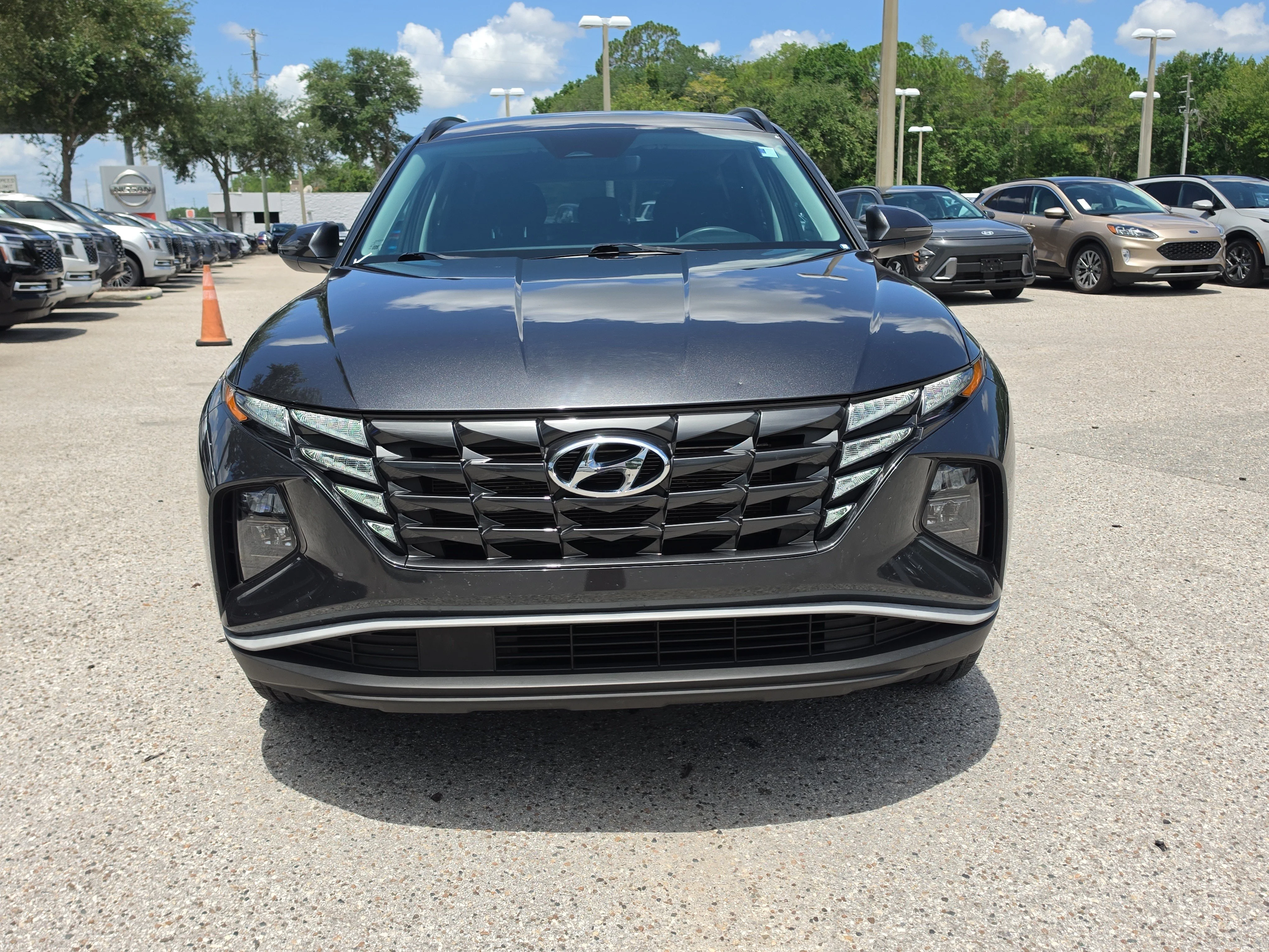 Used 2023 Portofino Gray Hyundai SEL image 3