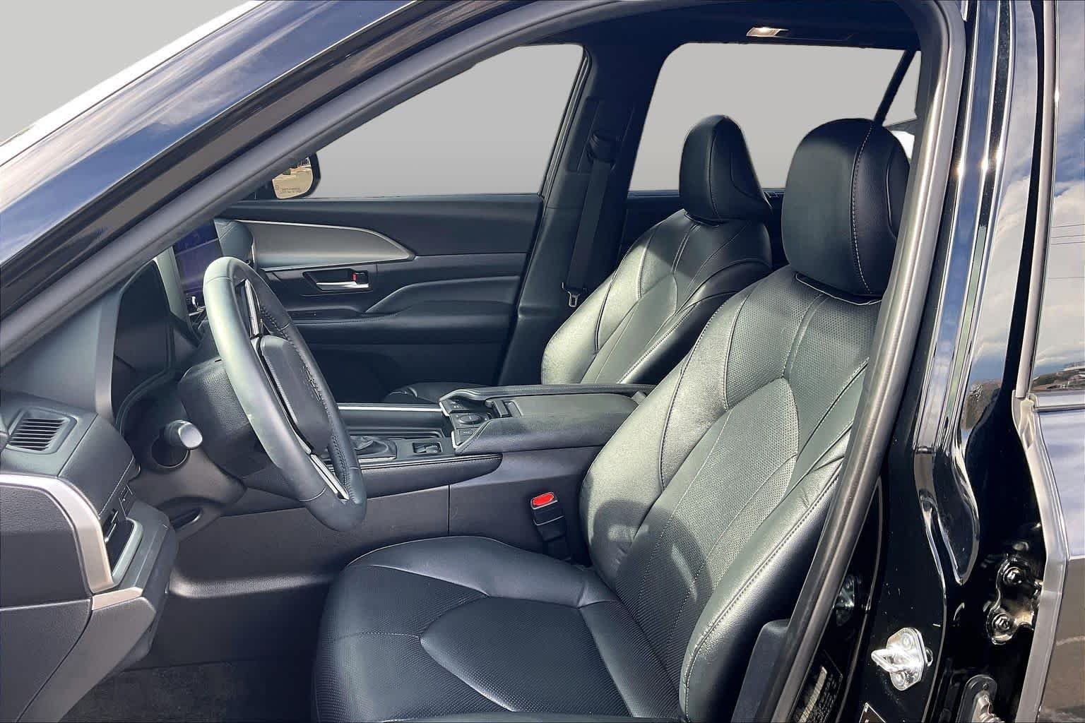 Used 2025 Midnight Black Metallic Toyota Hybrid Nightshade Edition image 8