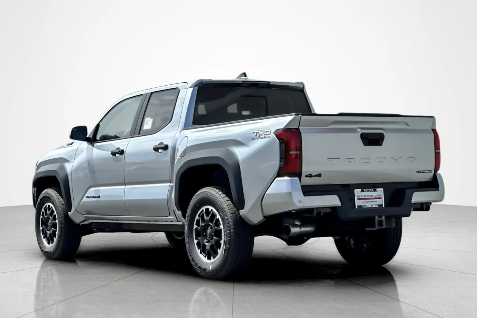 2025 Toyota Tacoma TRD Off Road - Photo 3