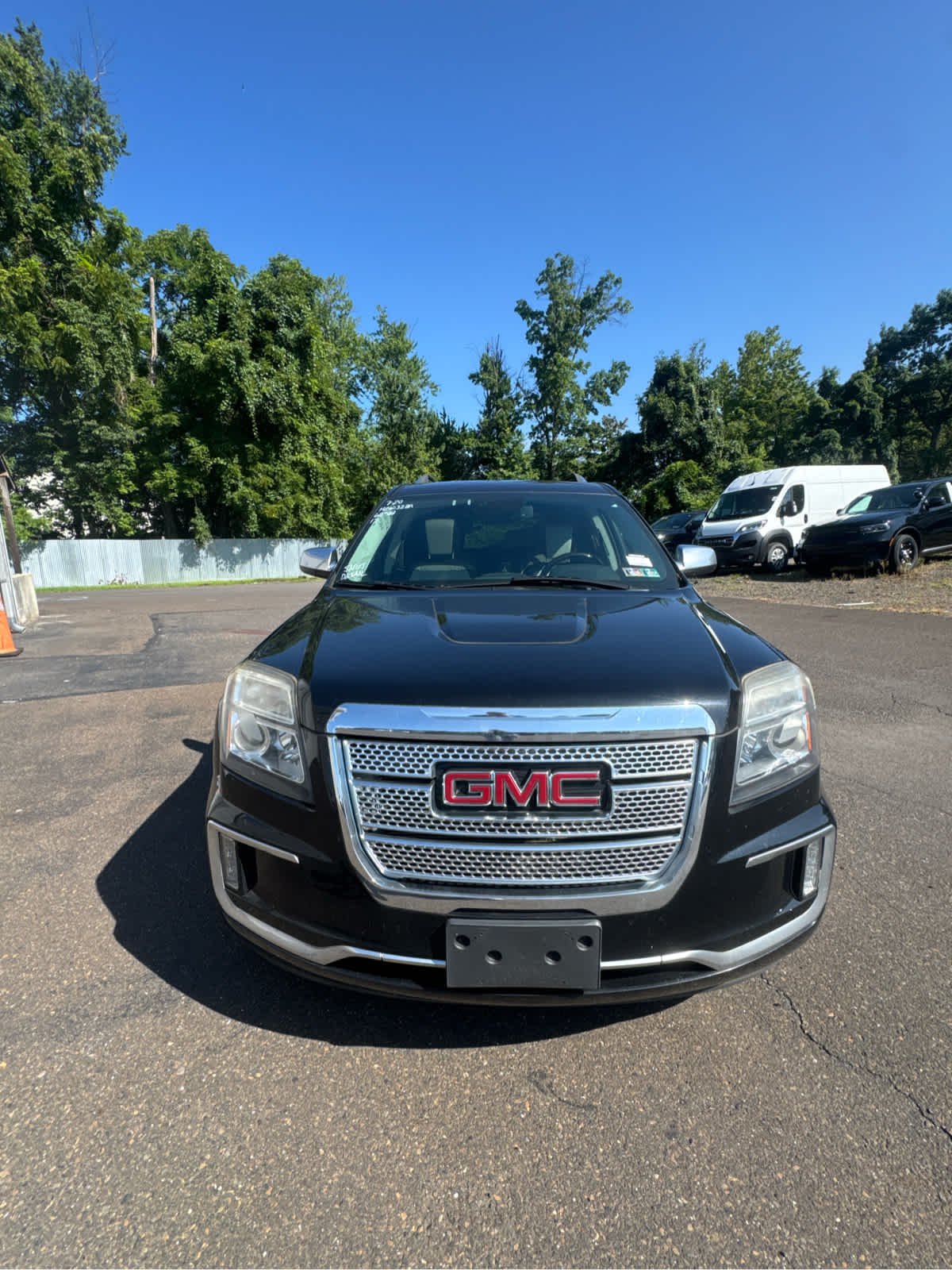 Used 2017 Ebony Twilight Metallic GMC Denali image 8