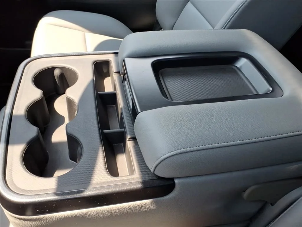 Used 2023 Summit White Chevrolet Work Truck image 17