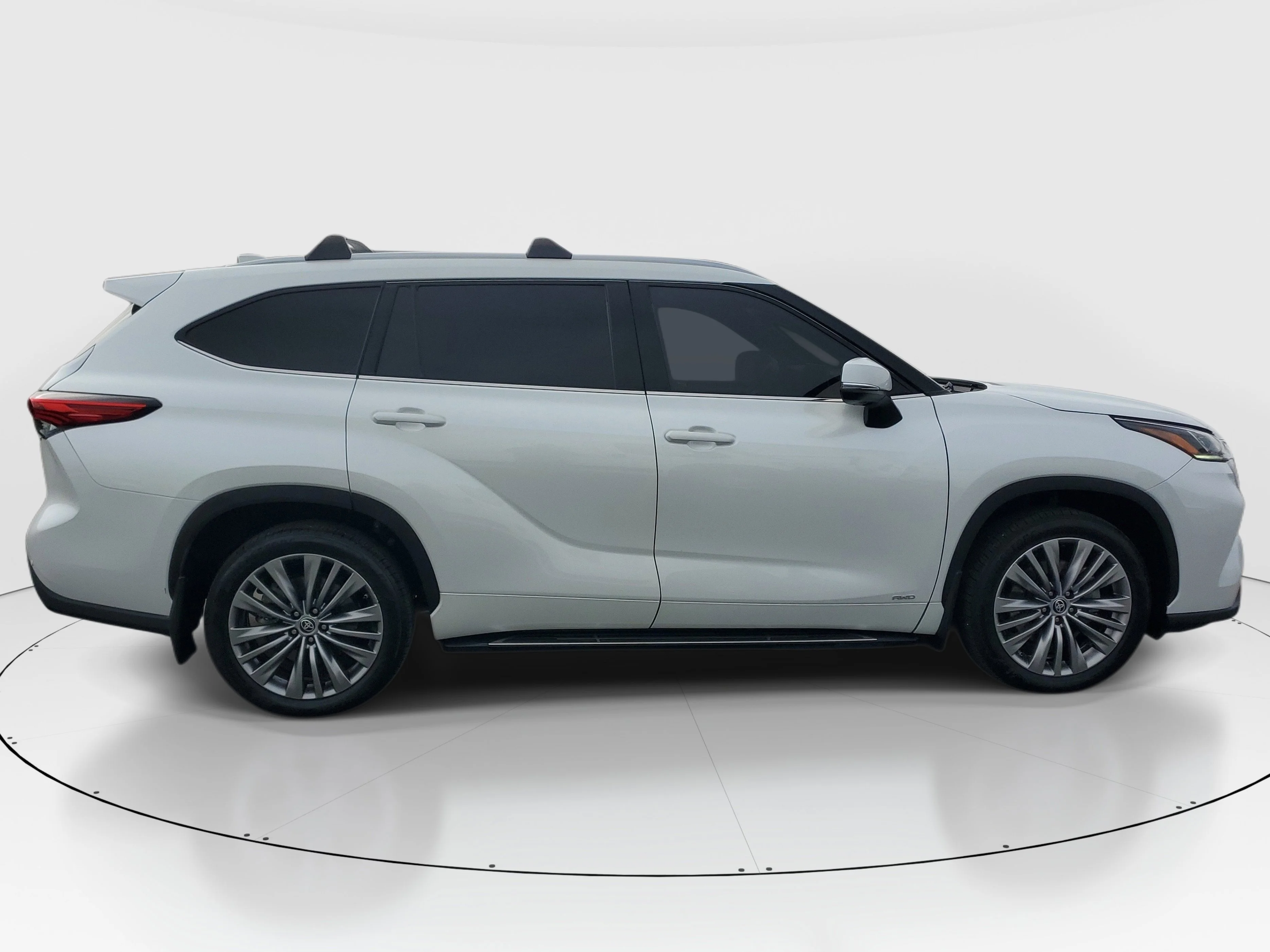 Certified Used 2022 Beige Toyota Platinum image 7