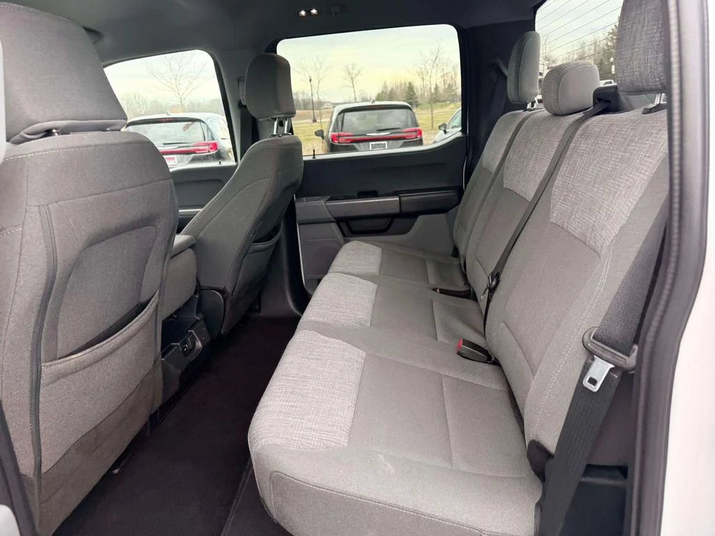Used 2023 White Ford XLT image 12