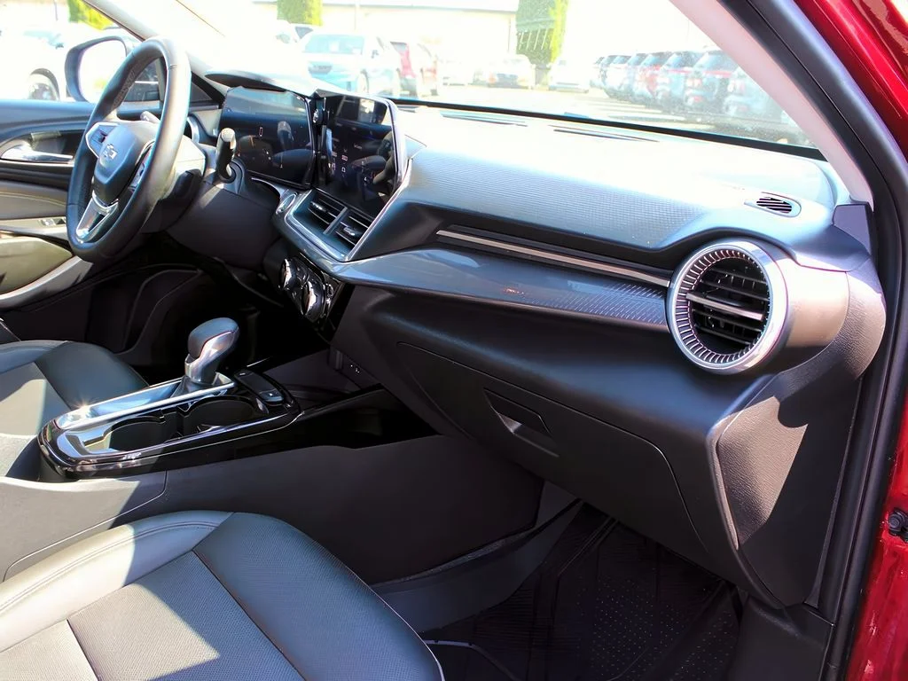 2024 Chevrolet Trax Activ - Photo 26