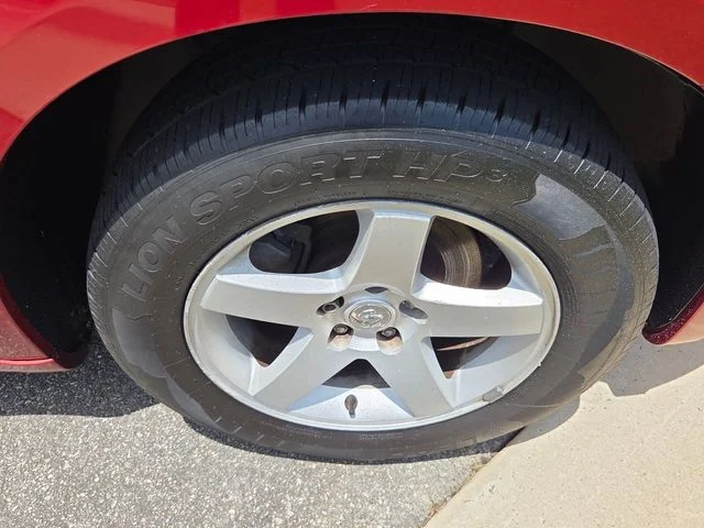 Used 2007 Red Dodge SE image 16
