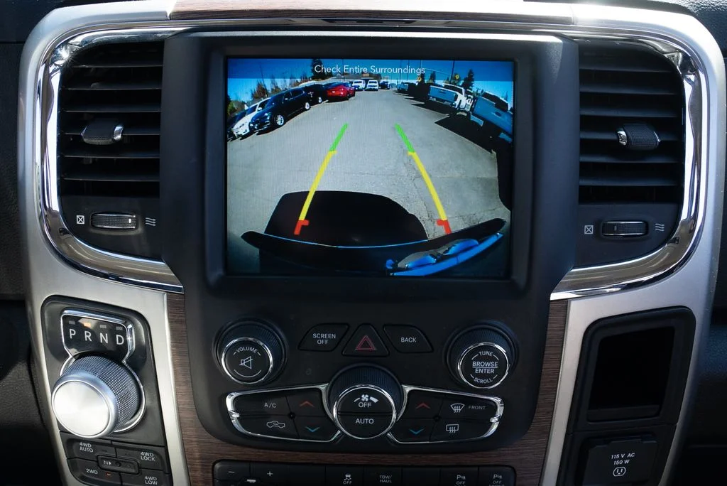Used 2018 Silver Ram Laramie image 16