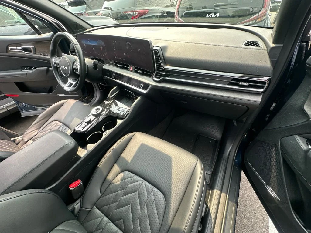 Used 2024 Blue Kia X-Line Prestige image 31