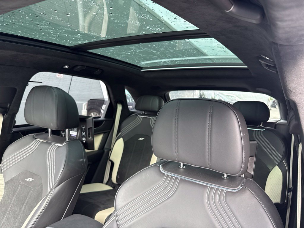 Used 2022 Black Bentley S image 13