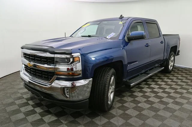 Used 2016 Blue Chevrolet LT image 5