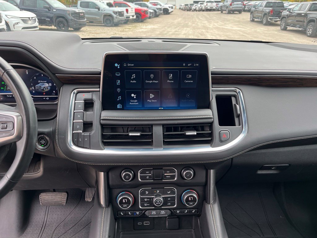 Used 2023 BLACK Chevrolet Premier image 30