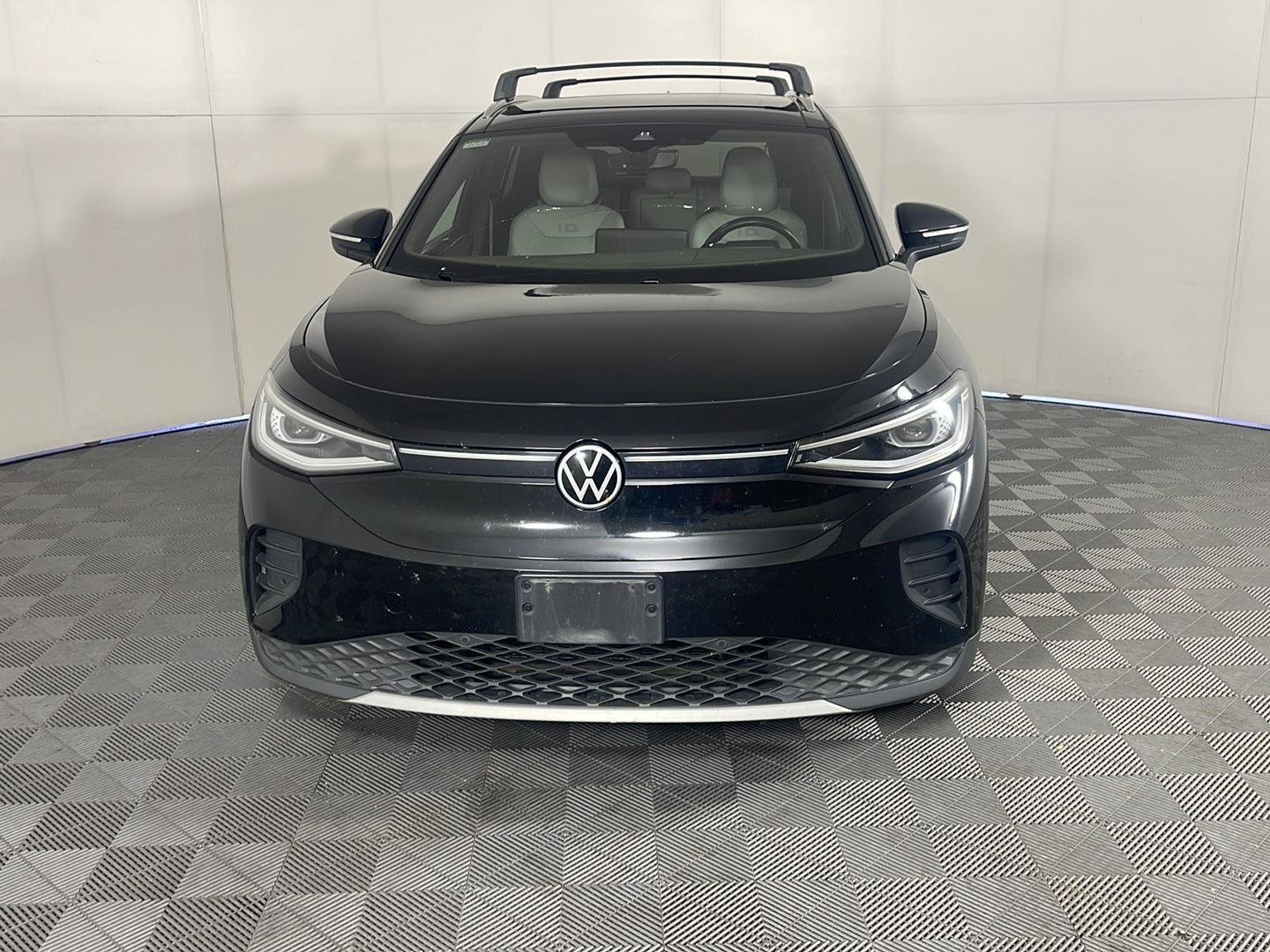 Used 2021 Mythos Black Metallic Volkswagen Pro S image 2