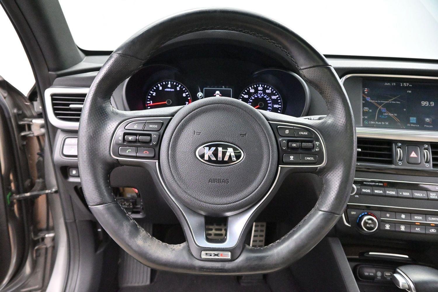 Used 2016 Titanium Silver Kia SXL Turbo image 15