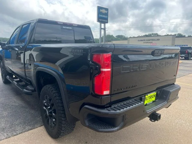 Used 2025 Black Chevrolet LT image 11
