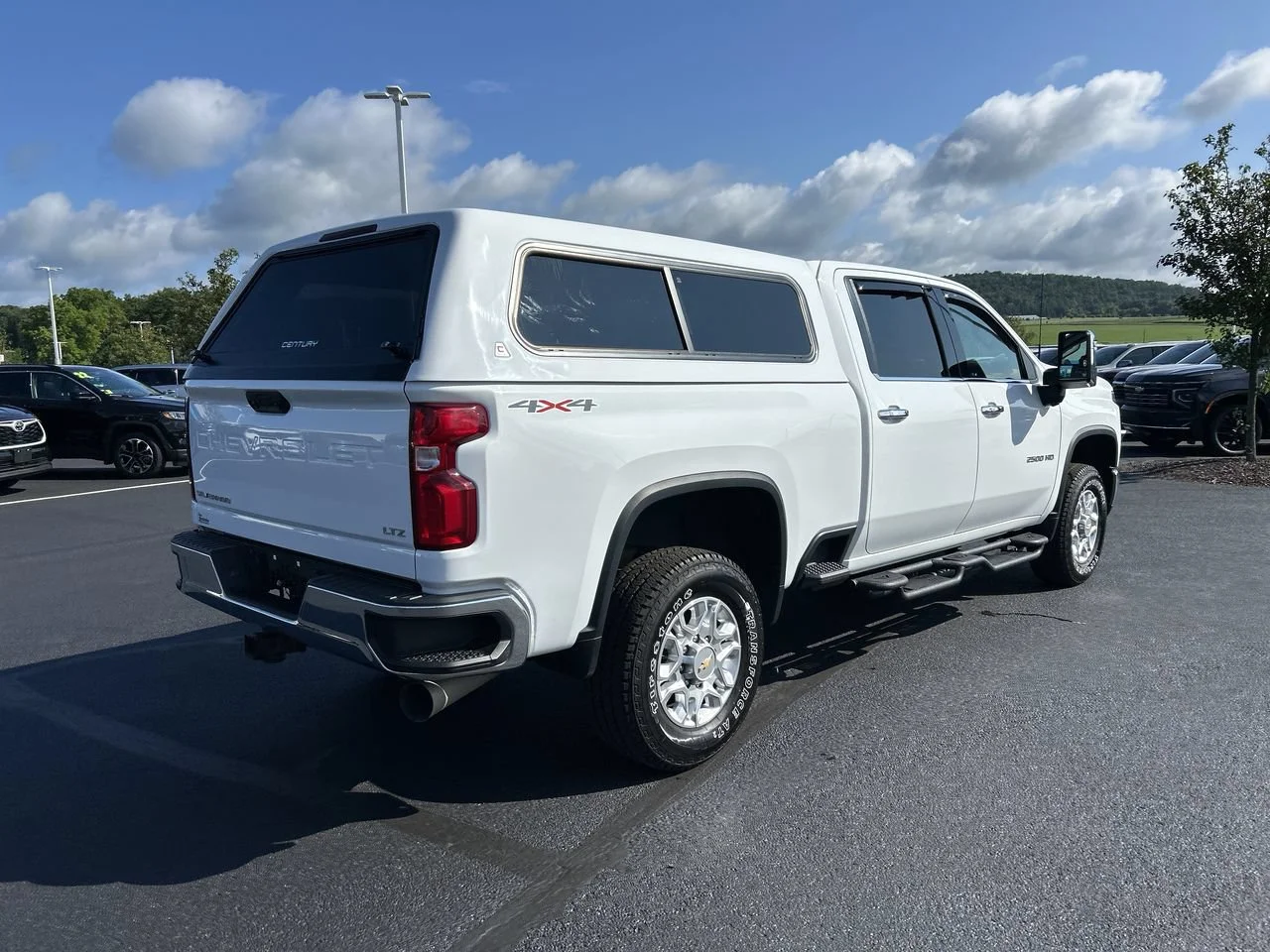 Used 2024 Summit White Chevrolet LTZ image 7