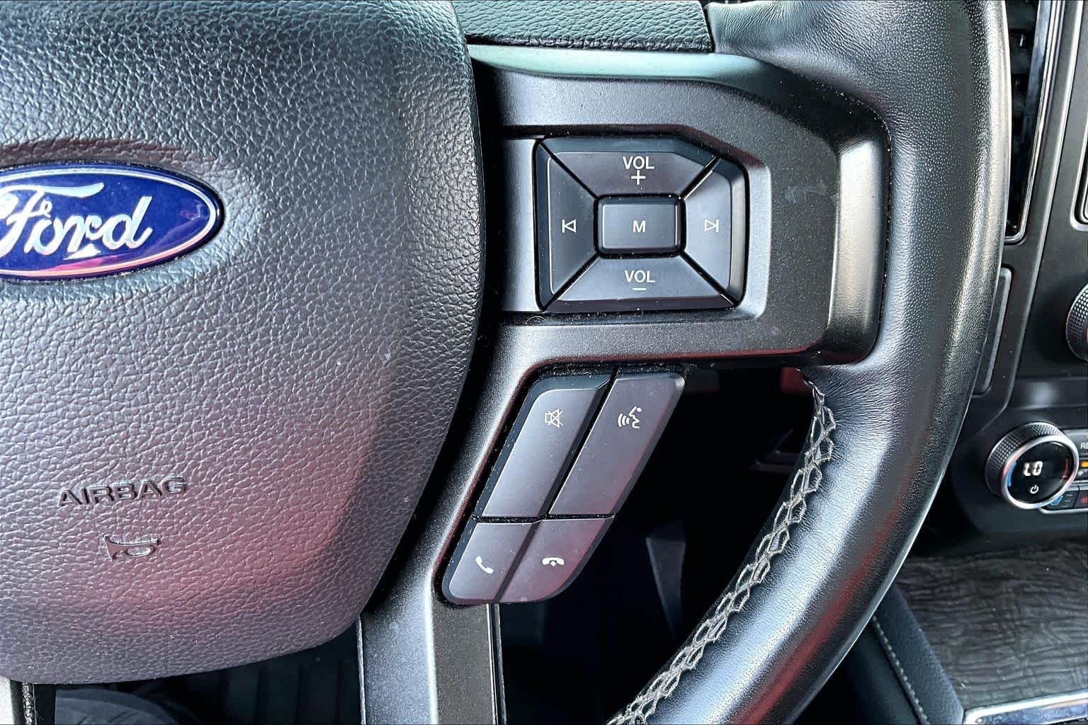 Used 2019 White Platinum Metallic Tri-Coat Ford Limited image 23