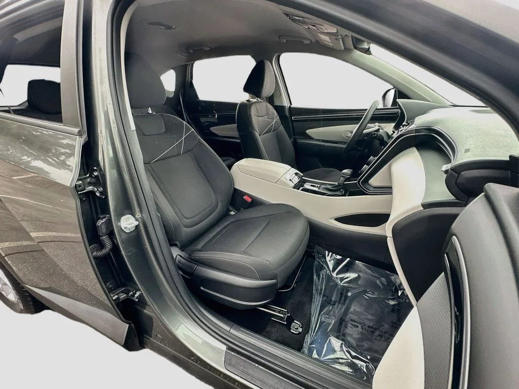 Used 2022 Gray Hyundai SEL image 26