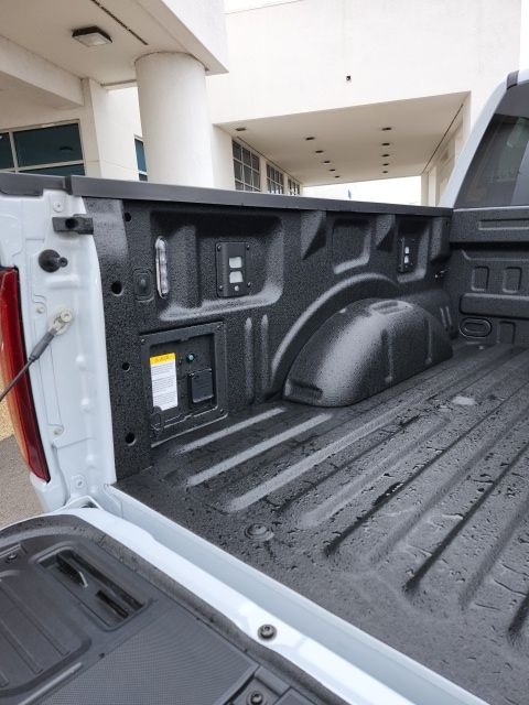 2025 Ford F-150 Platinum - Photo 18