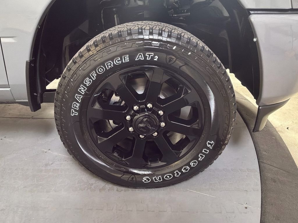 New 2027 Ceramic Gray Clear-Coat Exterior Paint RAM Laramie image 12