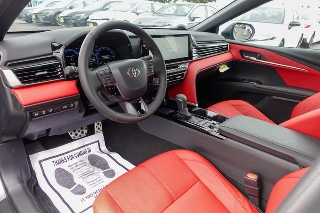 New 2026 Heavy Metal with Midnight Black Metallic roof <sup>1</sup> Toyota  XSE image 14
