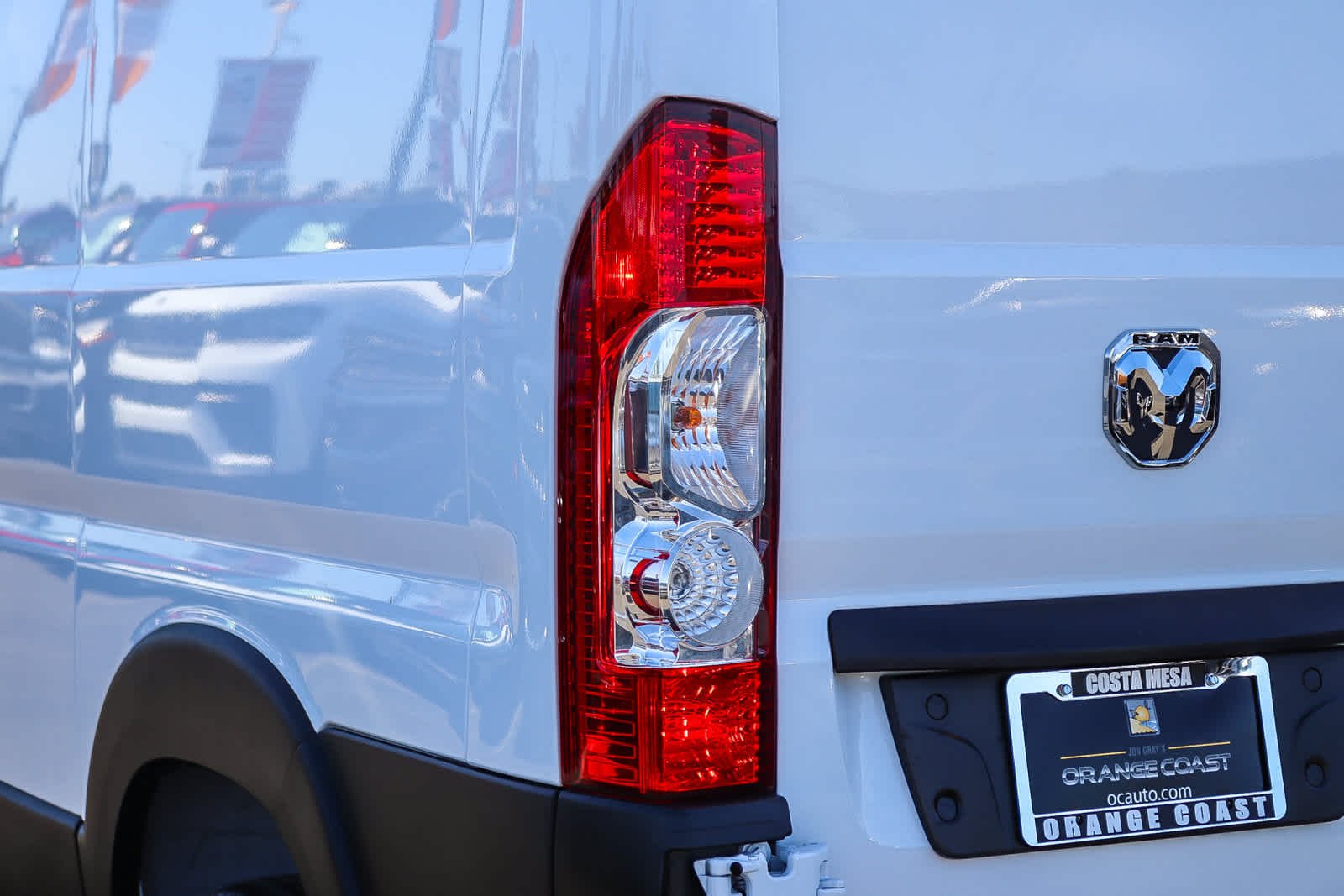 New 2027 Bright White Clearcoat RAM Tradesman image 7