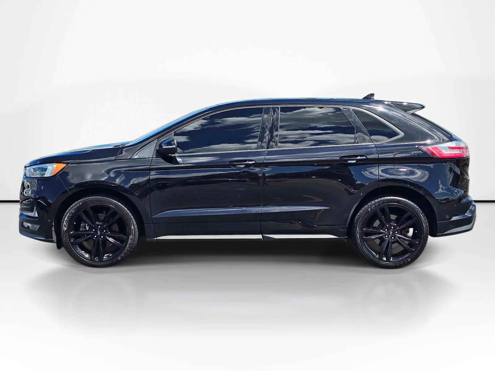 Used 2019 Black Metallic Ford ST image 14