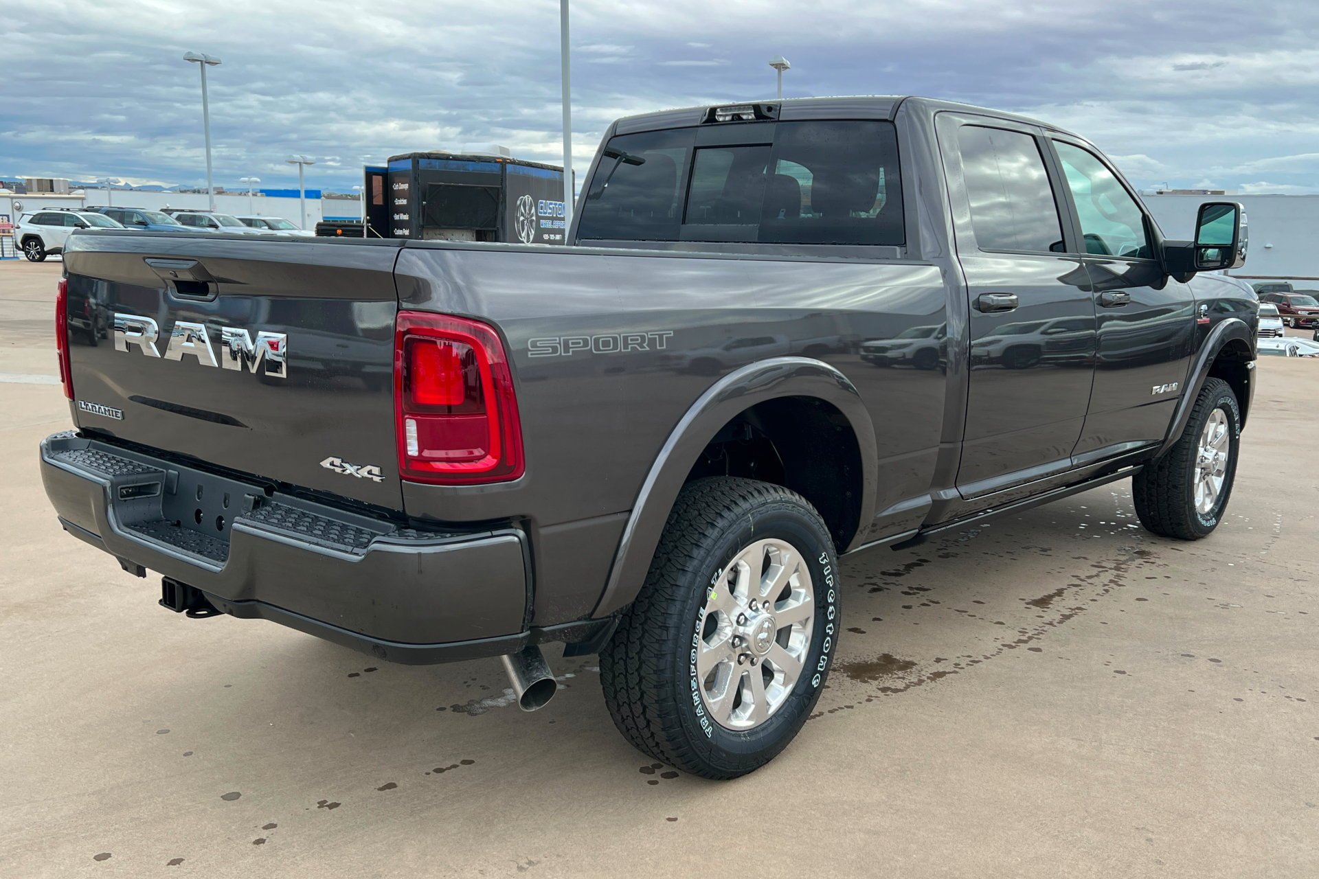 New 2027 Granite Crystal Metallic Clear-Coat Exterior Paint RAM Laramie image 6