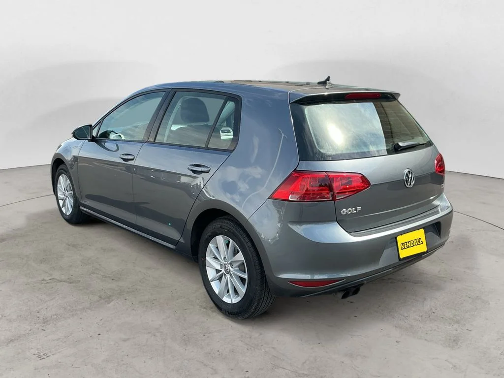 Used 2016 Gray Volkswagen TSI S 4-Door image 7