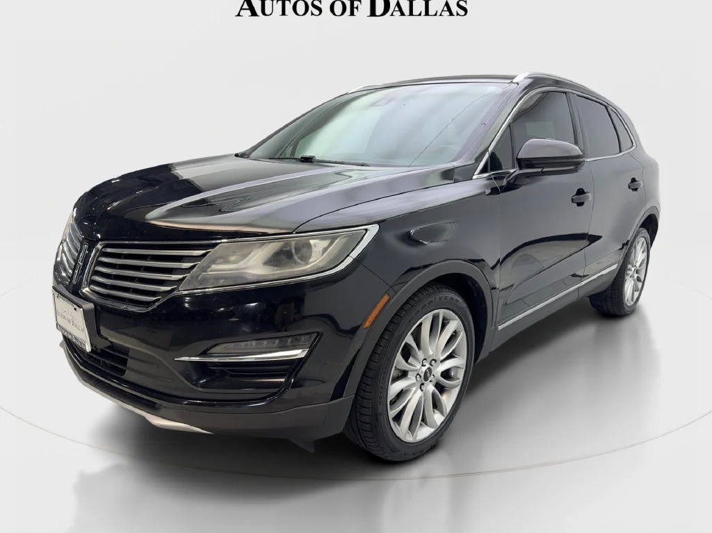 Used 2017 Black Lincoln Reserve image 3