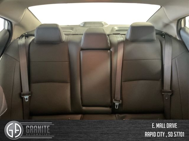 2025 Nissan Altima SL - Photo 14