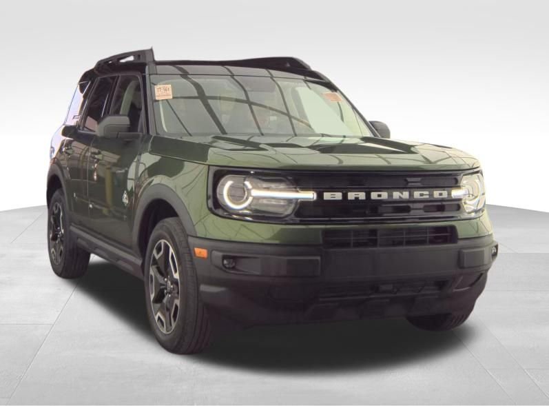 Used 2023 Eruption Green Metallic Ford Outer Banks image 4