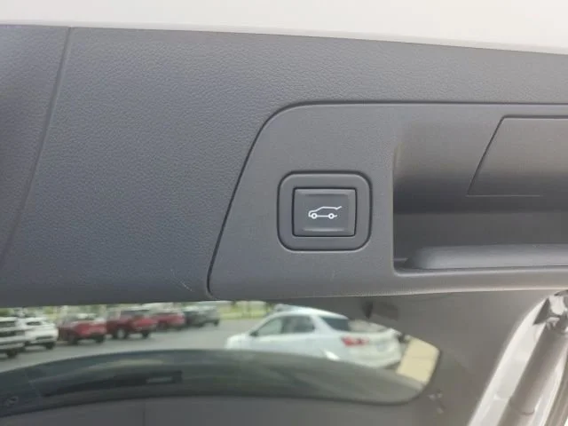 2023 Buick Envision Essence - Photo 18
