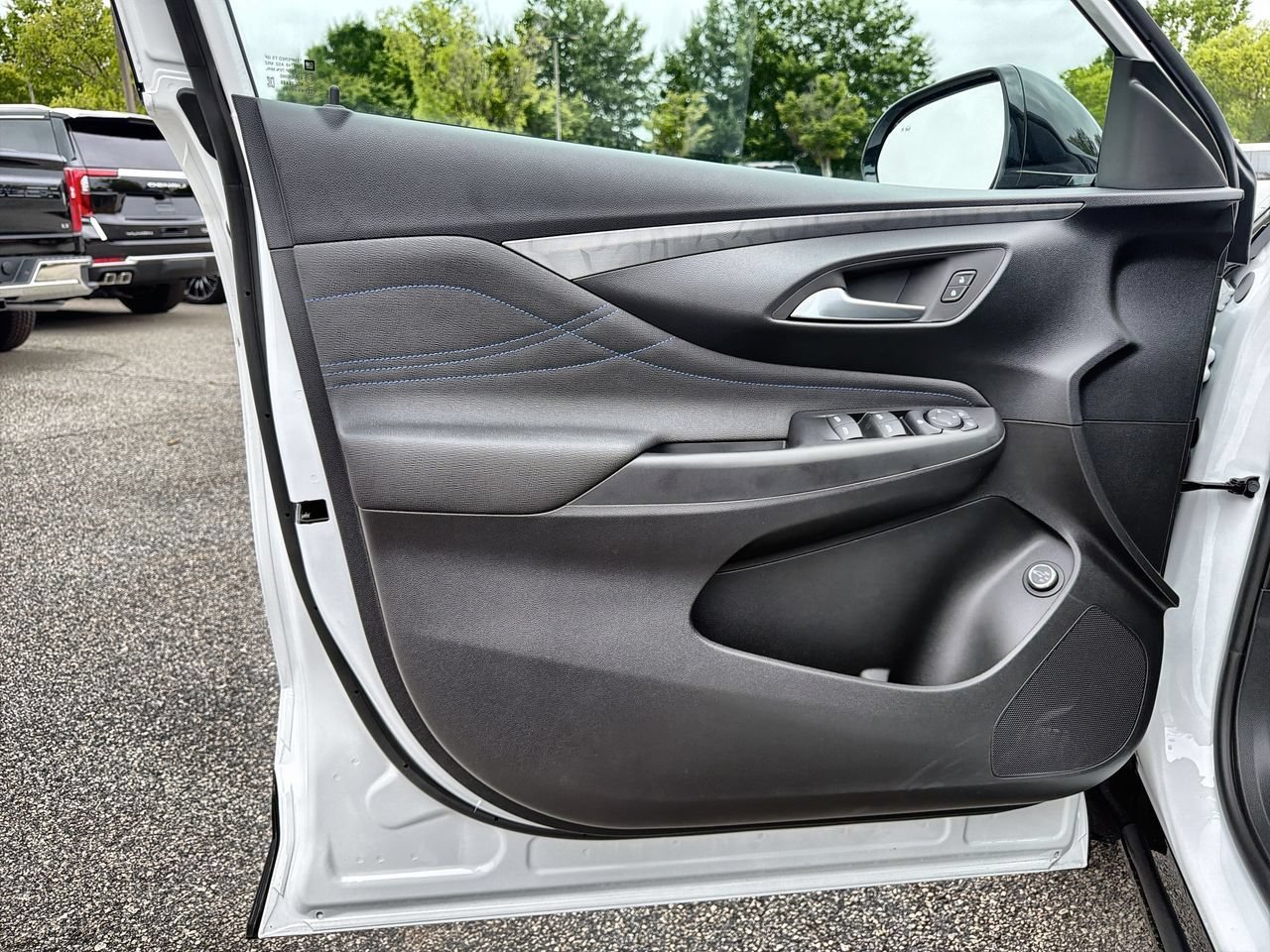 New 2026 Summit White Buick Sport Touring image 18