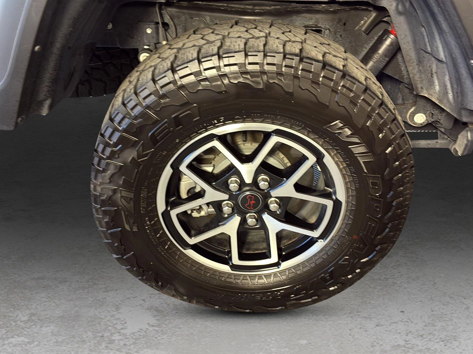 Used 2024 Silver Zynith Clearcoat Jeep Rubicon image 16