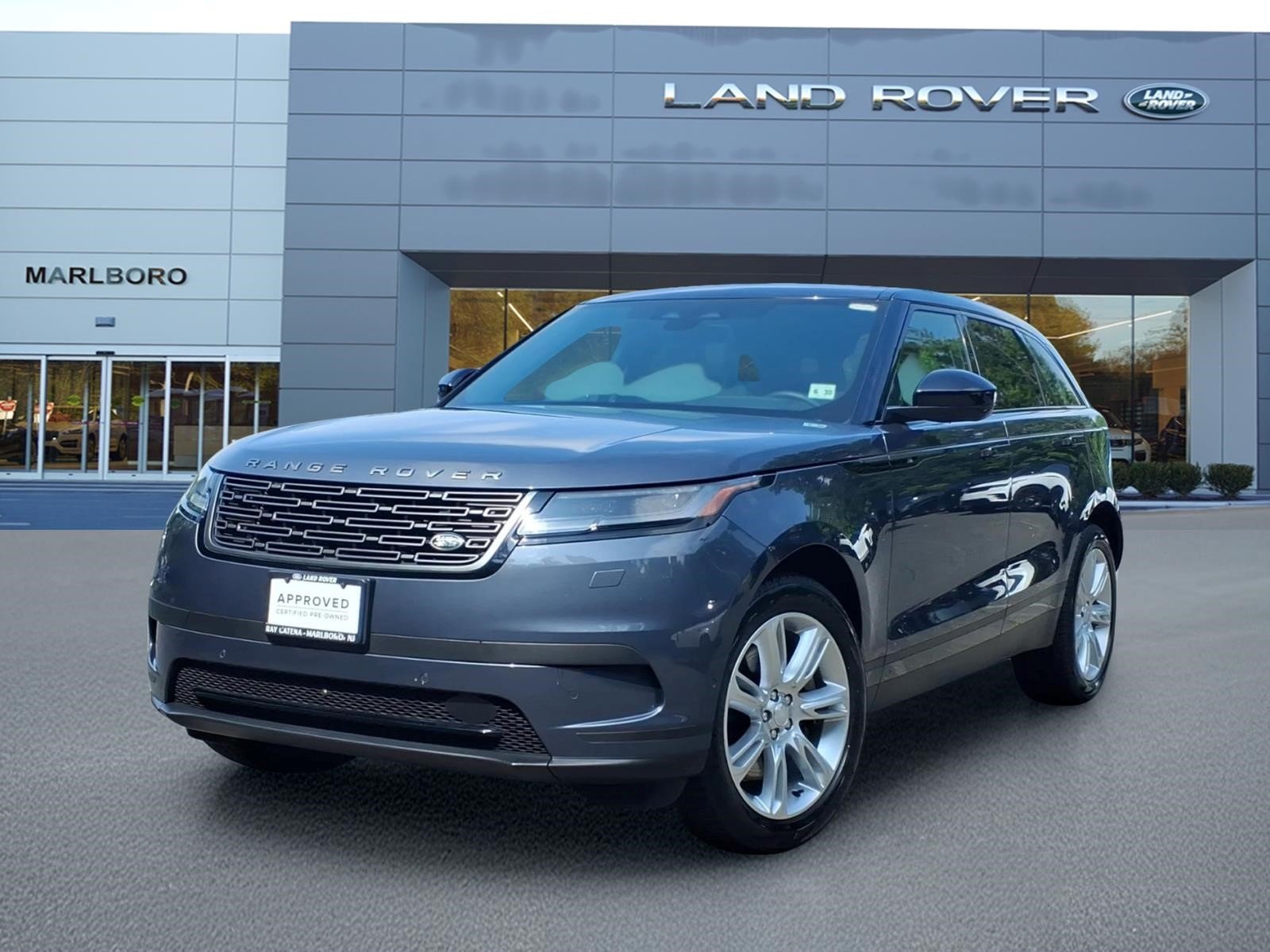 Certified Used 2026 Varesine Blue Metallic Land Rover S image 1