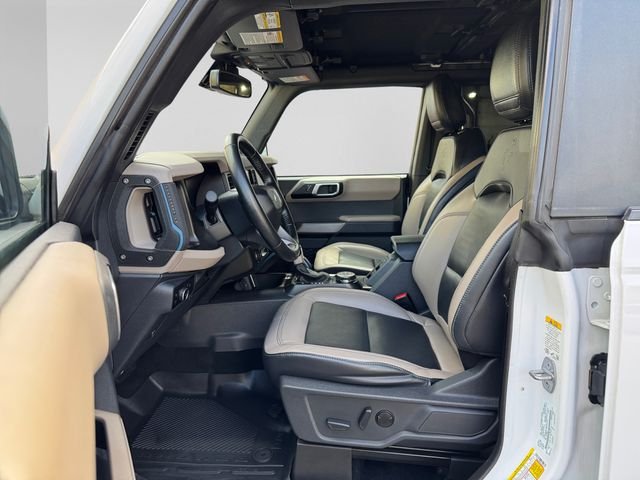 Used 2023 White Ford Wildtrak image 10