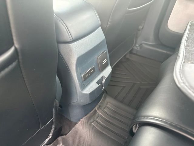 Used 2025 Gray Ford XLT image 19