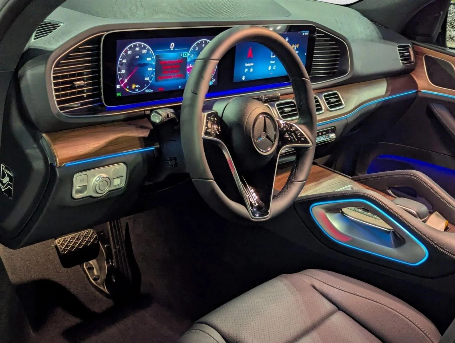 Used 2026 Cirrus Silver Metallic Mercedes-Benz GLE 350 image 3