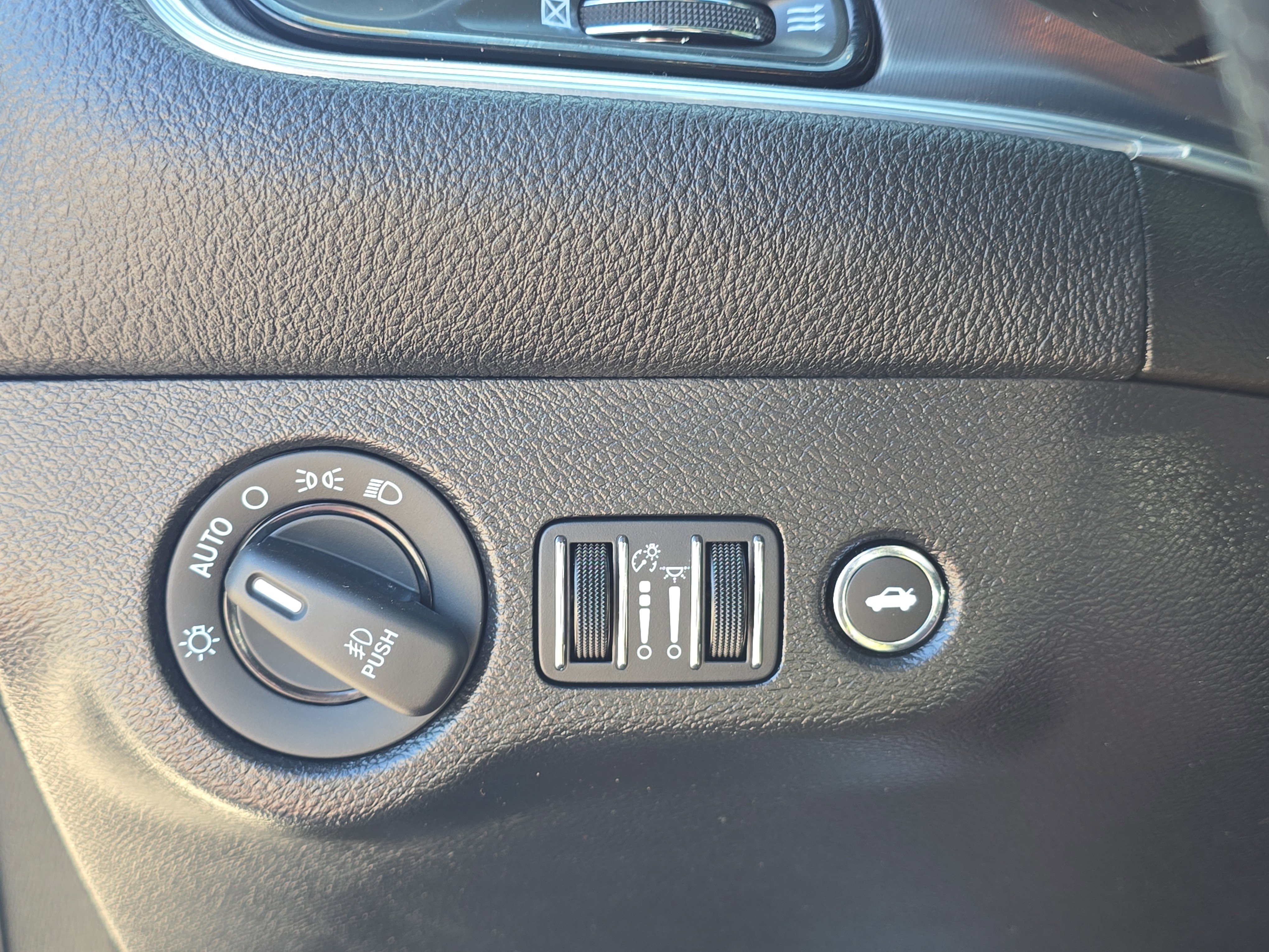 Used 2021 Smoke Show Dodge SXT image 23